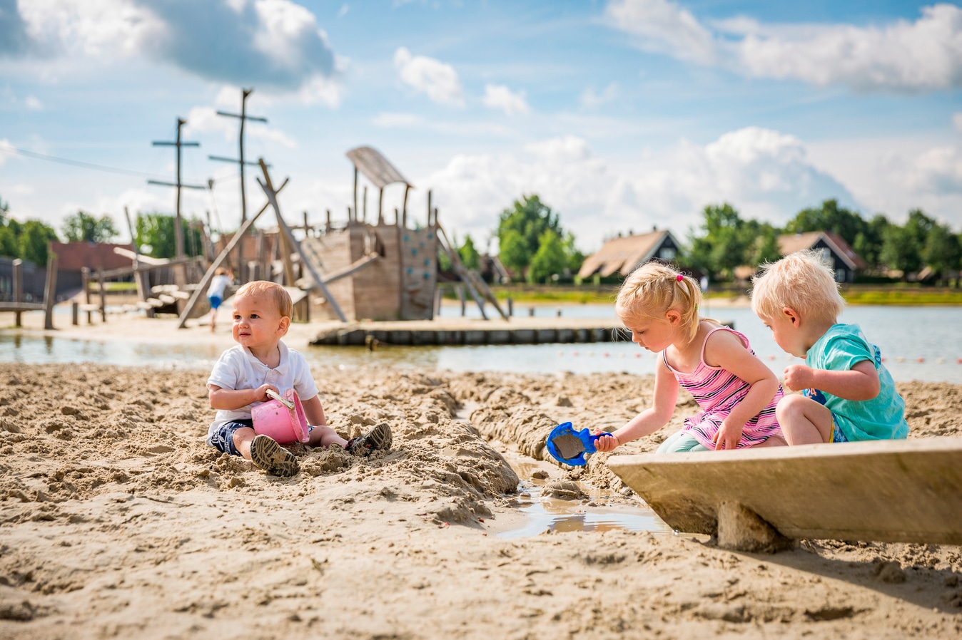 Hof van Saksen beach