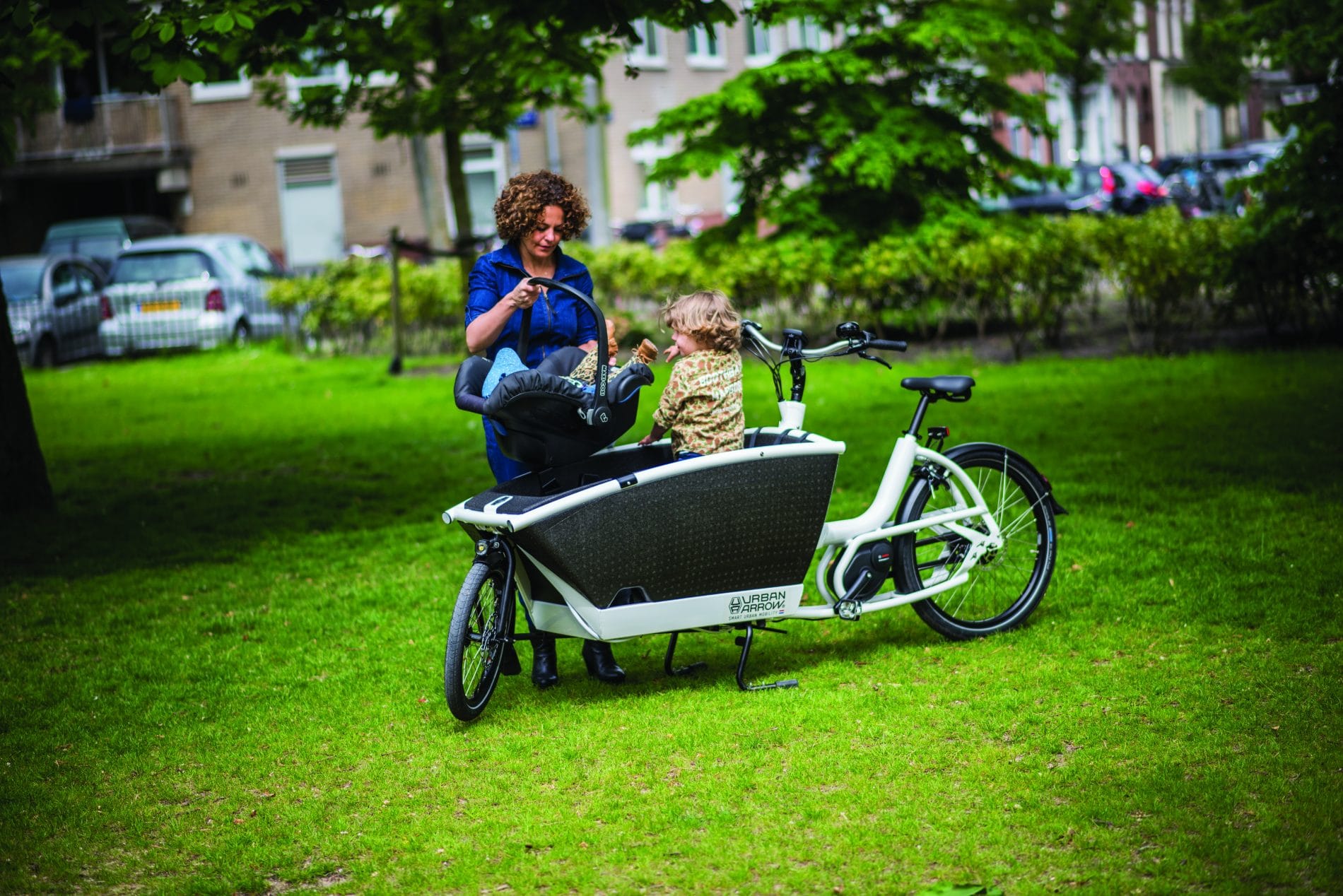Urban Arrow Bakfiets with baby