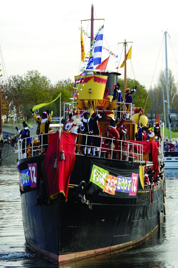 Sinterklaas boat