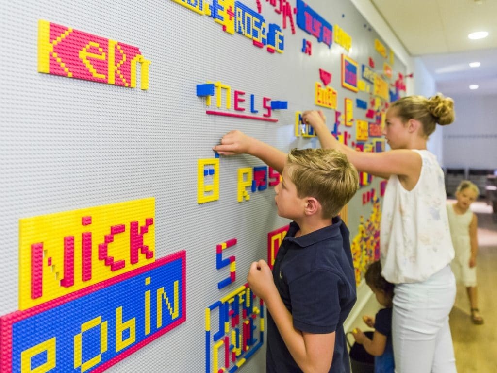 Hof Van Saksen Lego Wall