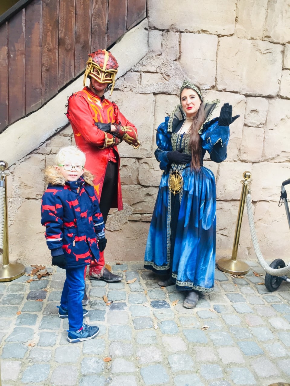 Photo with Raveleijn Characters Efteling