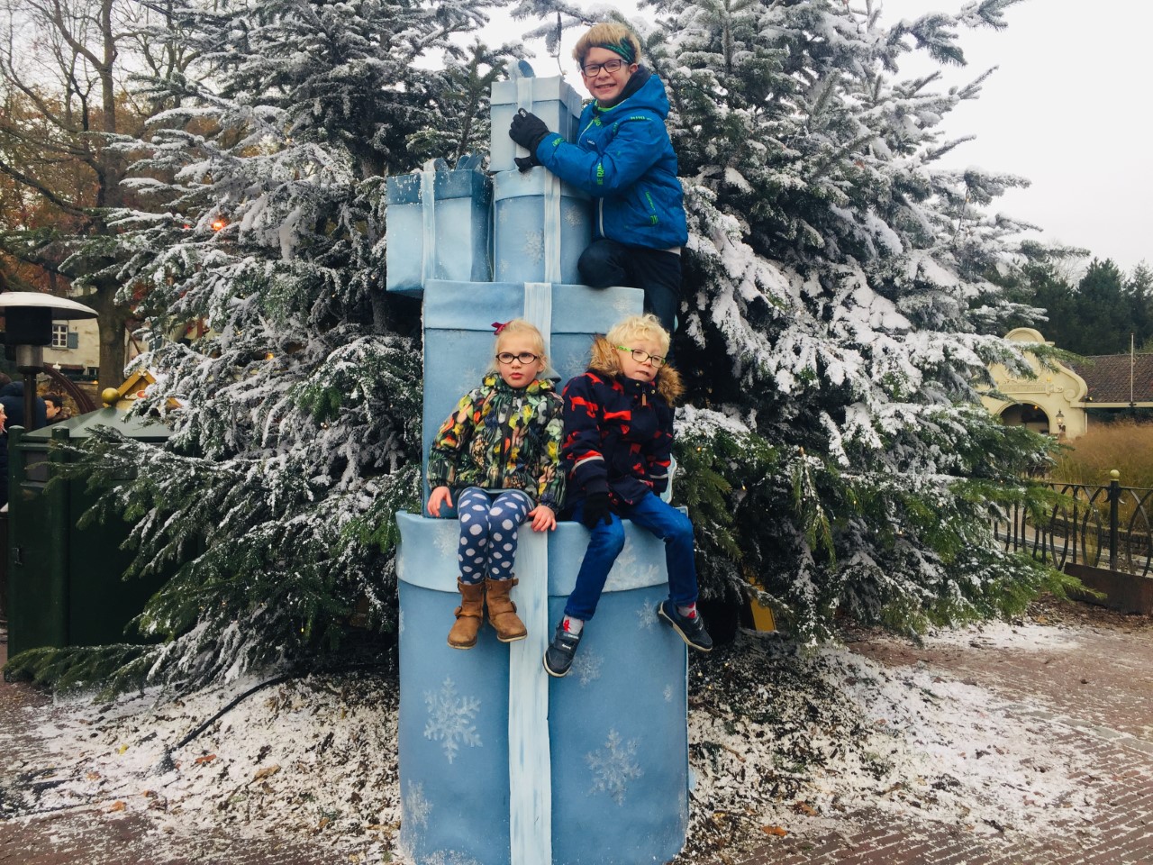 Children At Winter Efteling