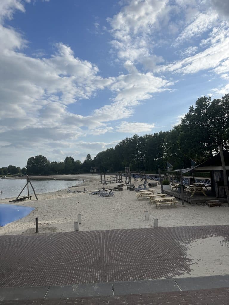Hof van Saksen lake beach