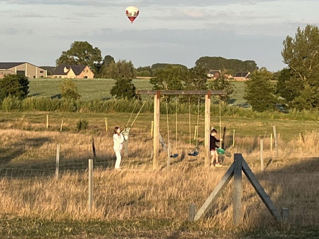 Hoeve Den Overdraght Farm Hot Air Balloon
