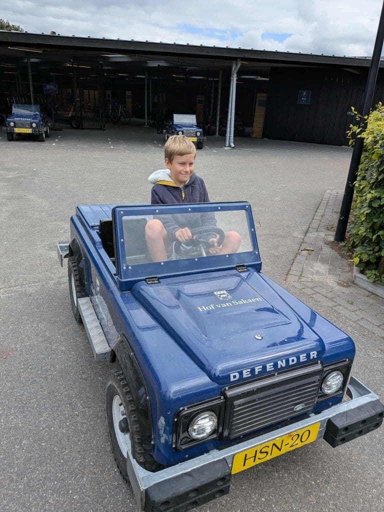 mini Land Rovers