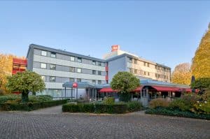 Ibis Tilburg Exterior