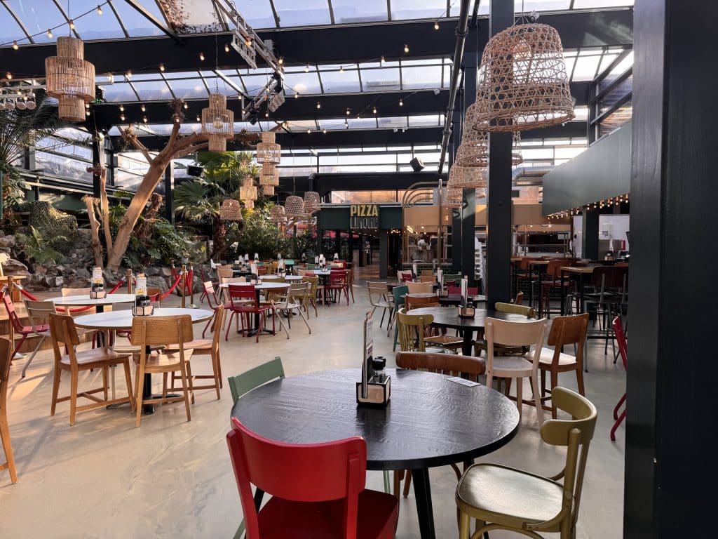 Restaurant Area