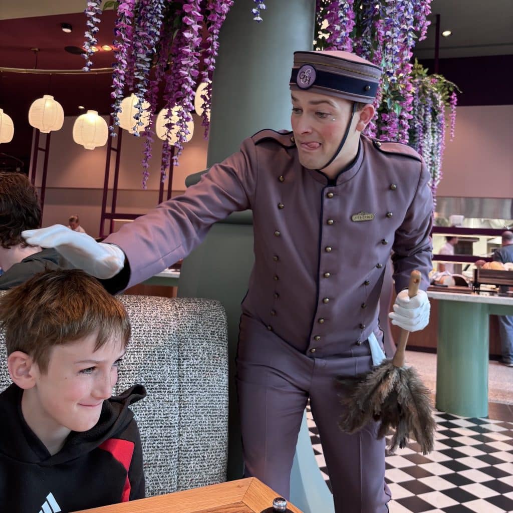 Breakfast Mimers At Efteling Grand Hotel