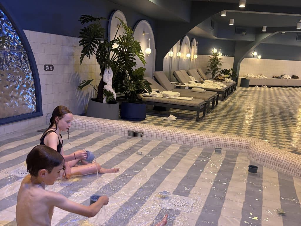 Efteling Grand Hotel Pool